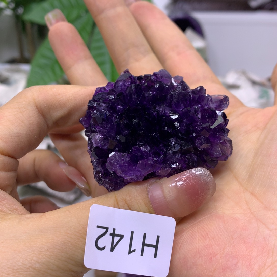 未镶嵌紫晶大型摆件（非配饰）H142