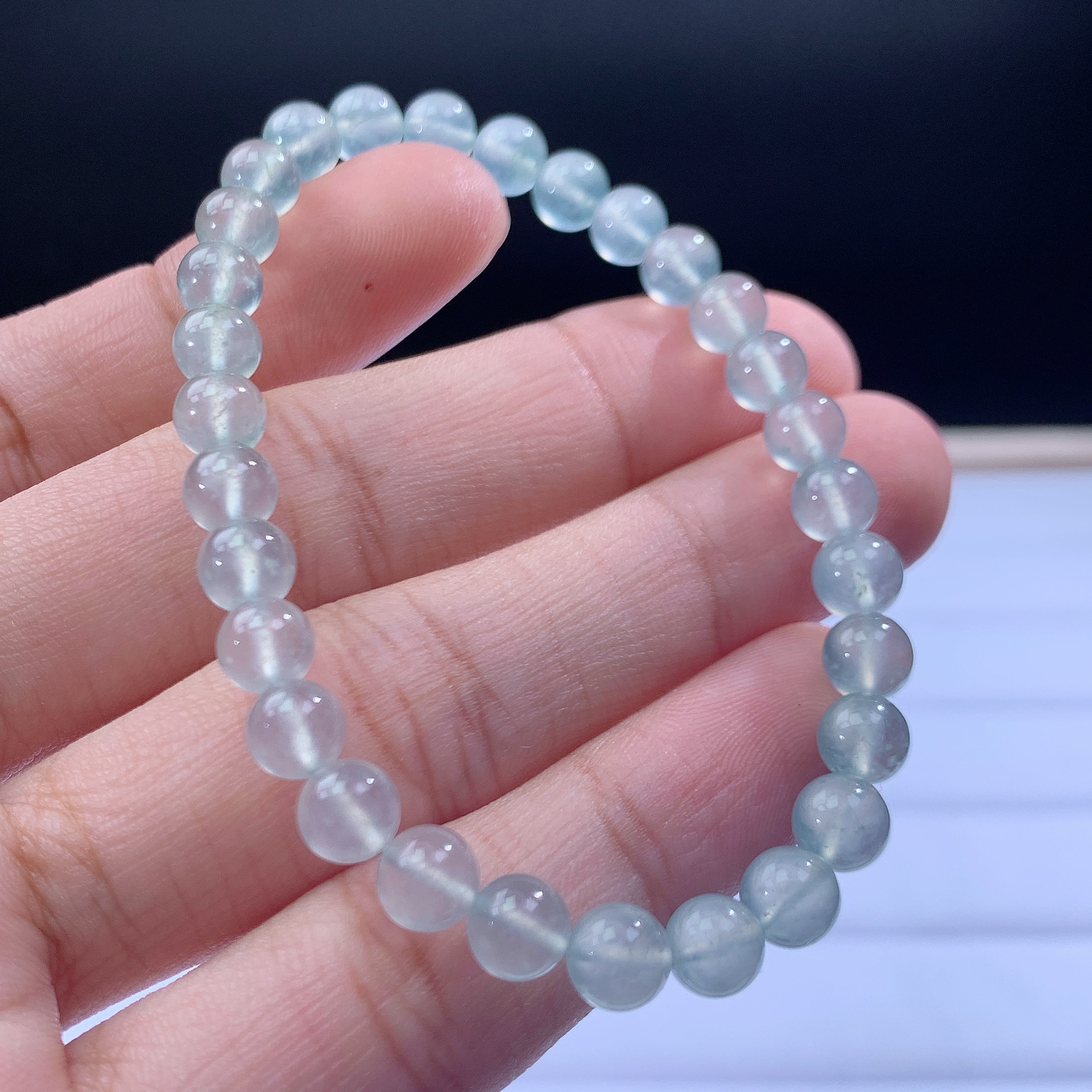 嘉运翡翠12.31-2缅甸天然翡翠A货高冰玻璃种白冰手串卡6mm30颗