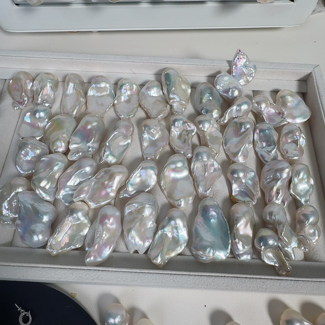 脸***了颈饰银S925镶嵌淡水珍珠