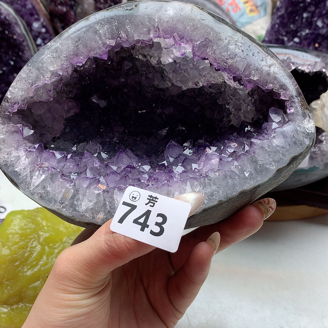 紫晶大型摆件（非配饰）未镶嵌