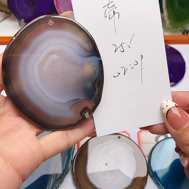 帝***霸玛瑙/玉髓未镶嵌颈饰