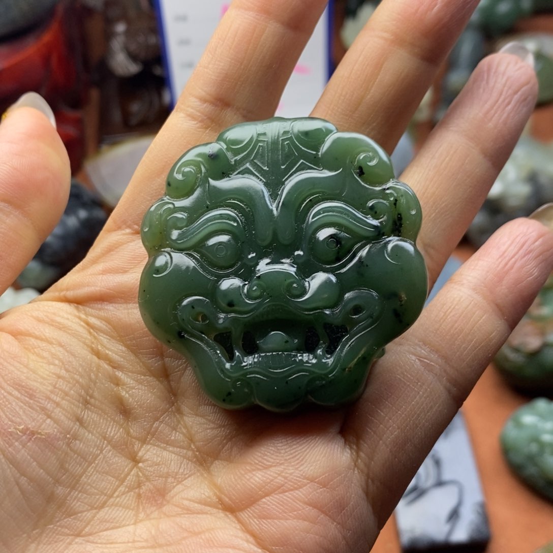 和田玉挂件未镶嵌