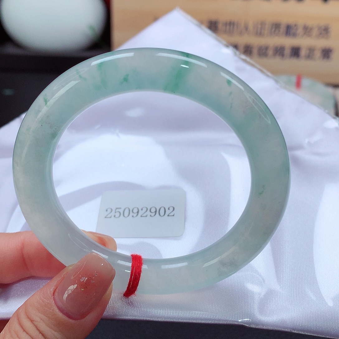 未镶嵌手镯翡翠天然a货翡翠