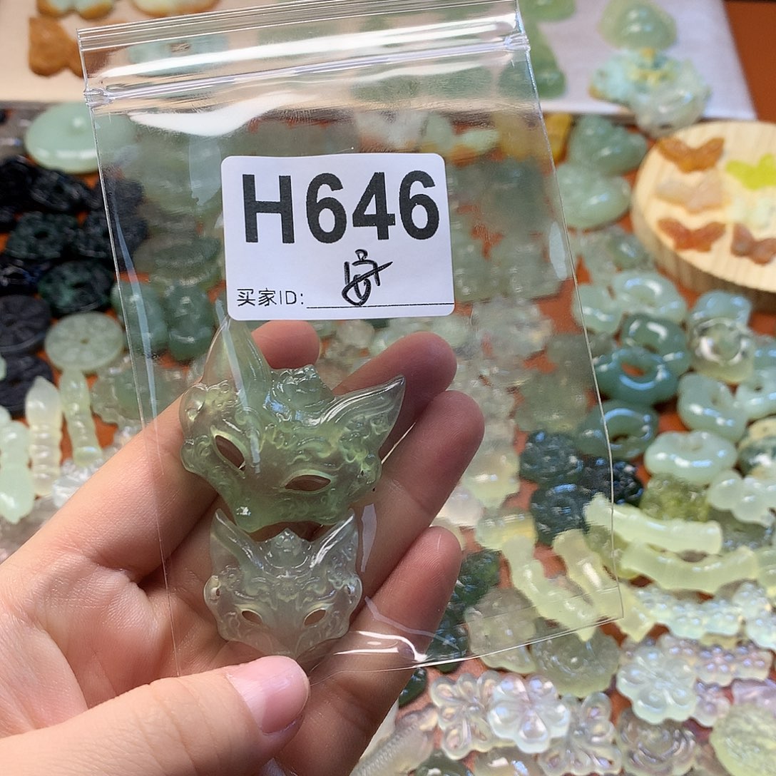 ˙***ᝰ蛇纹石玉未镶嵌颈饰