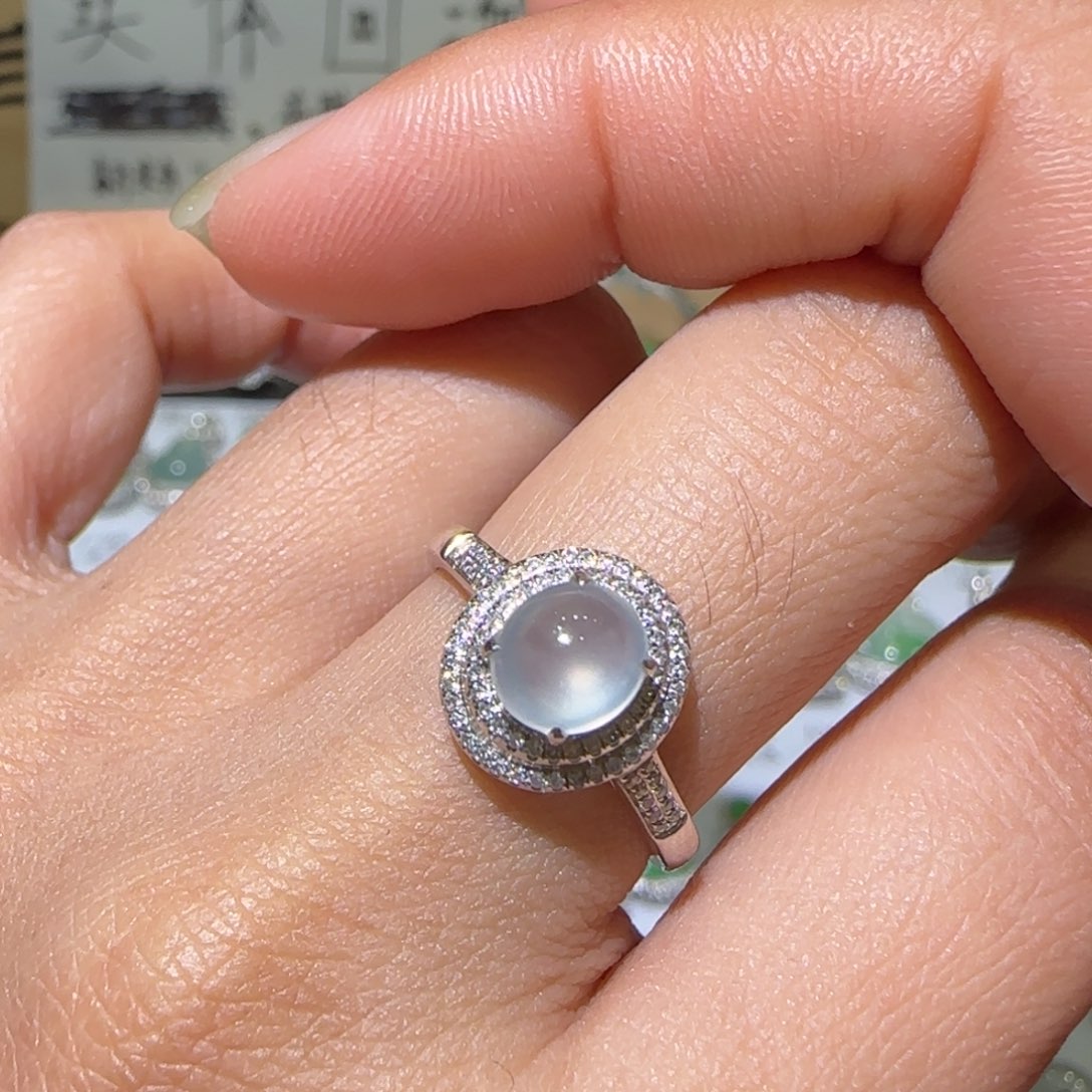 【闪购商品】翡翠戒指18K金镶嵌天然