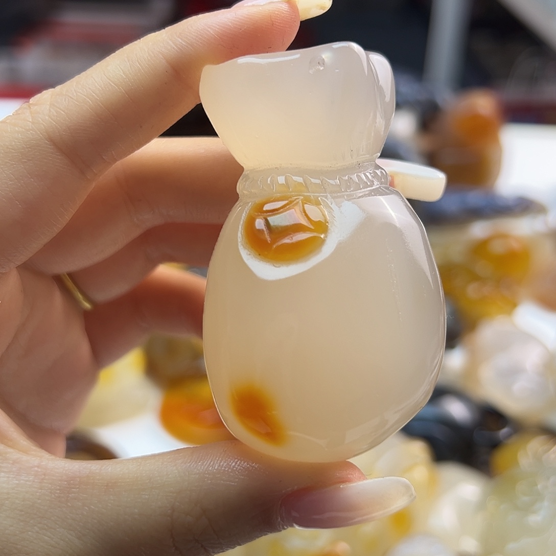 玛瑙/玉髓未镶嵌颈饰