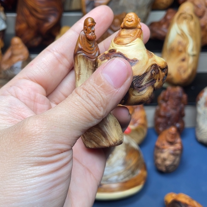 老****柏木（崖柏）35555888