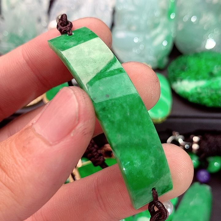 未镶嵌手链翡翠a货