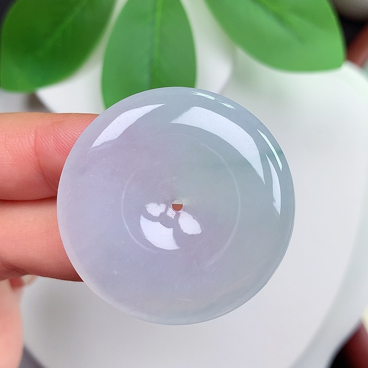 颈饰未镶嵌翡翠平安扣 35.6x5.7mm