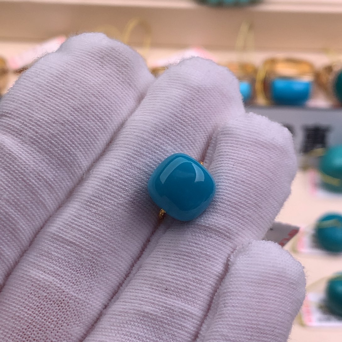 绿松石珠宝奇石未镶嵌10.6×9.8