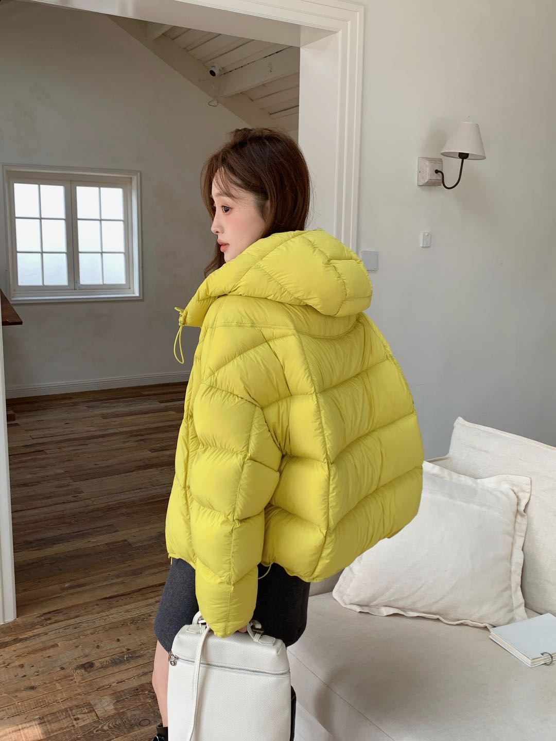 2025新款超好看面包服短款小个子真90白鸭绒连帽羽绒外套可溯源