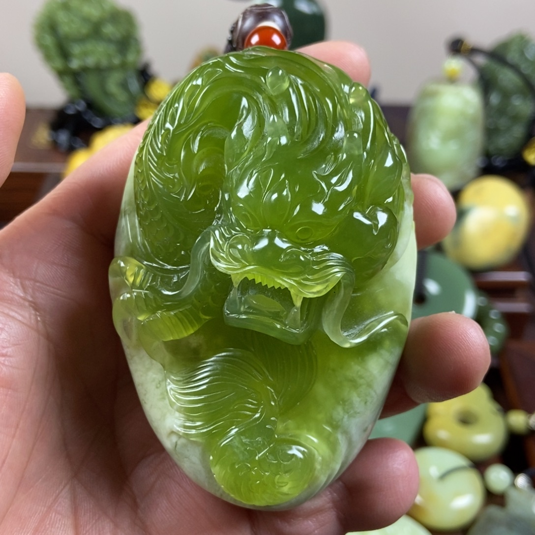 蛇纹石玉未镶嵌手把件