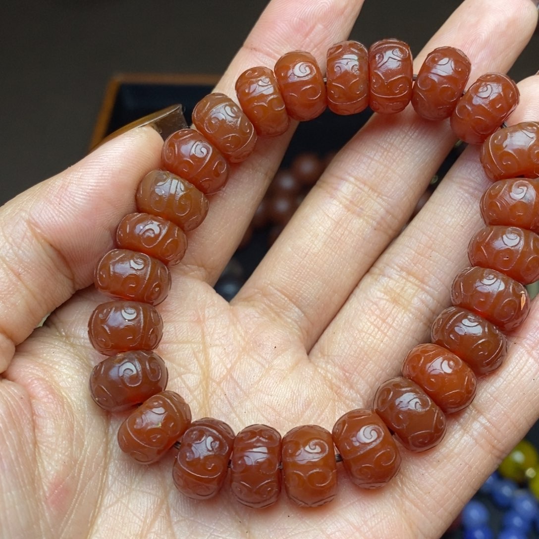 玛瑙/玉髓颈饰未镶嵌