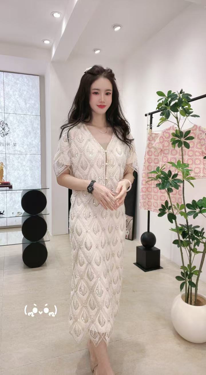 高定套装显瘦白色设计师