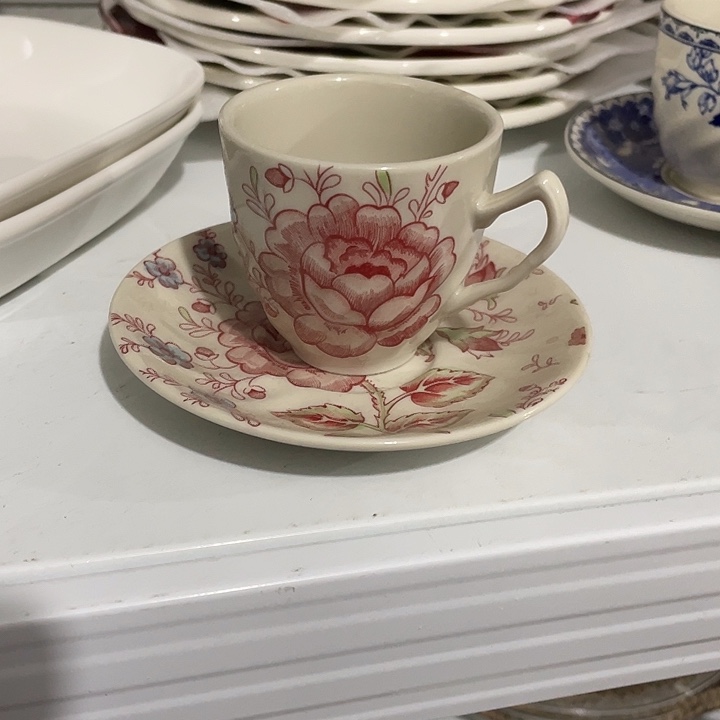 瓷片皇家瓷沙漠玫瑰迷你杯碟一套