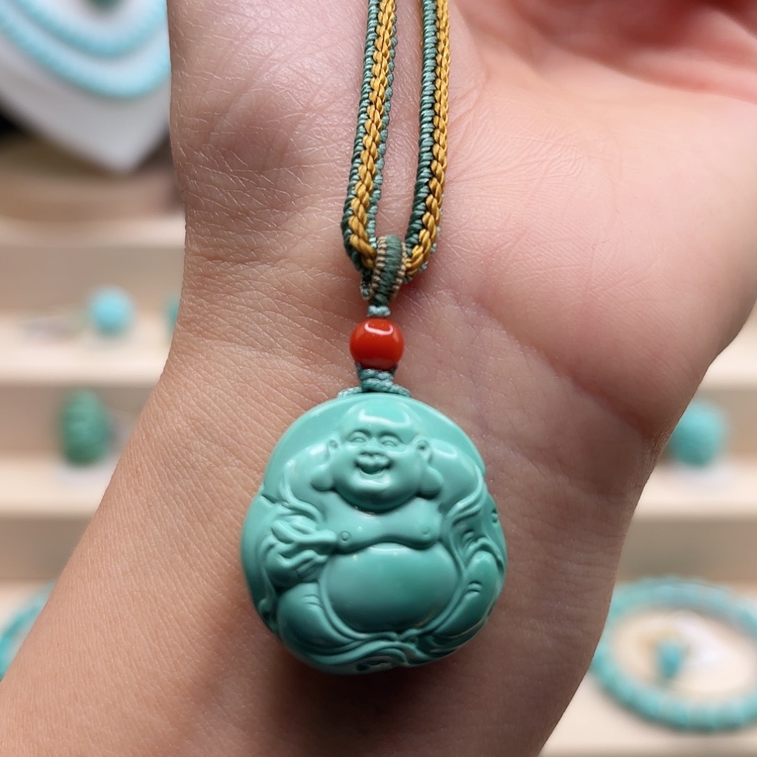 绿松石配饰未镶嵌