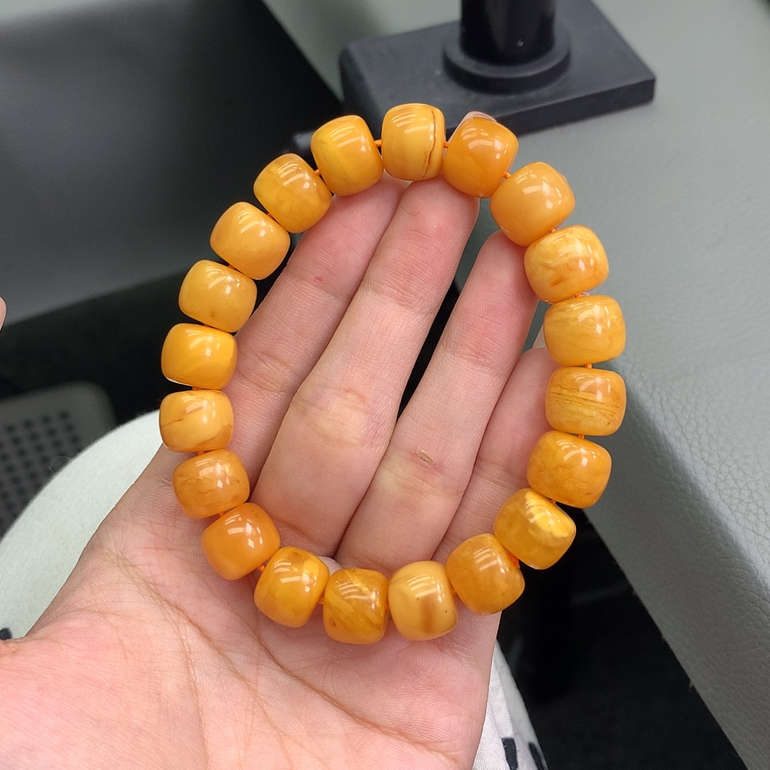 琥珀未镶嵌珠宝奇石12