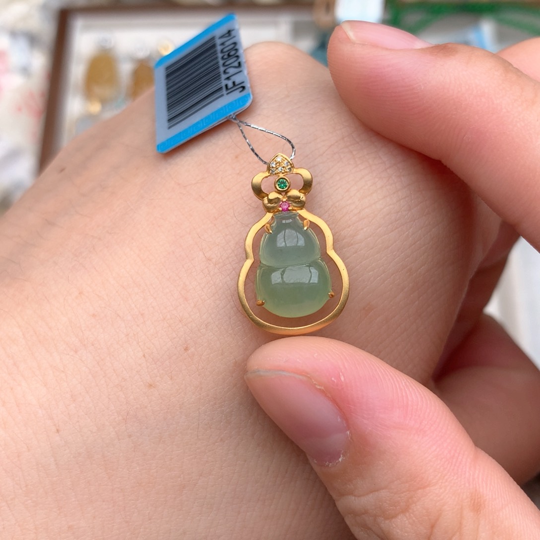 【闪购商品】18K金镶嵌挂件翡翠一