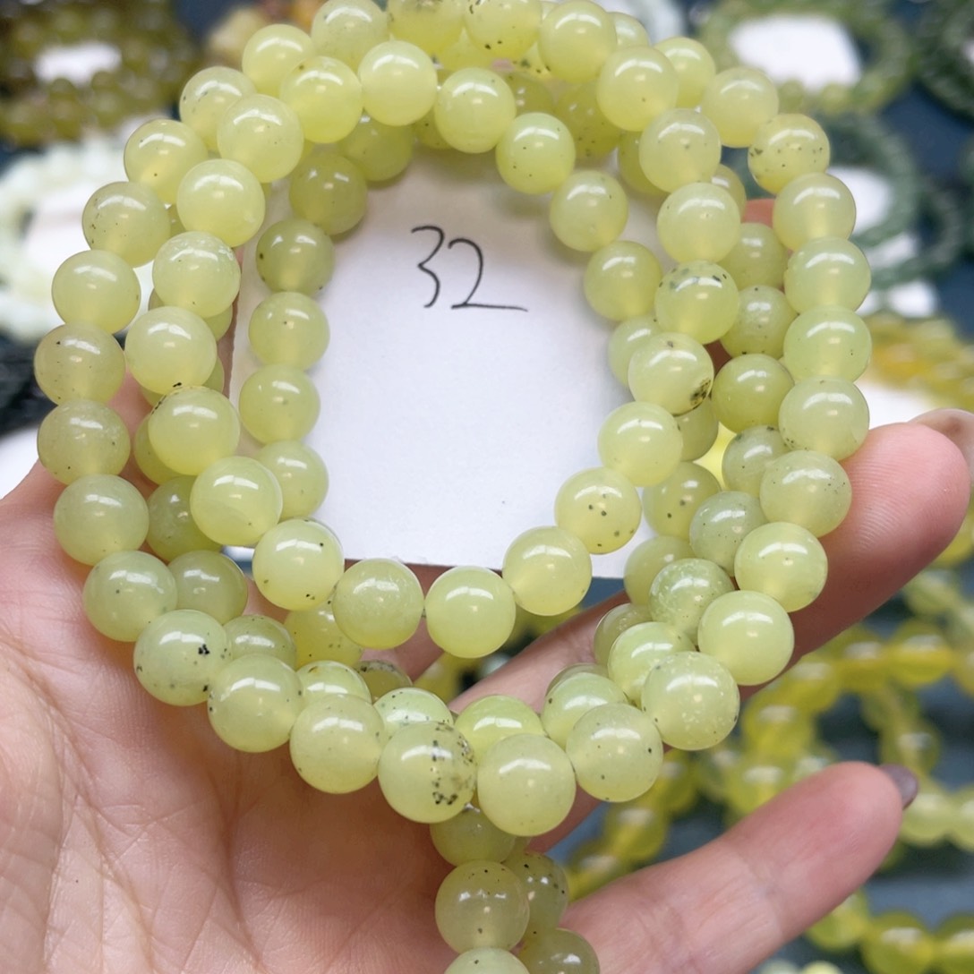 未镶嵌蛇纹石玉手链