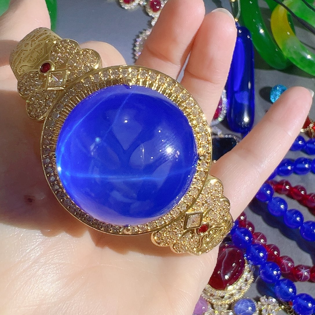 花岗石钨合金红色蓝色大宝贝