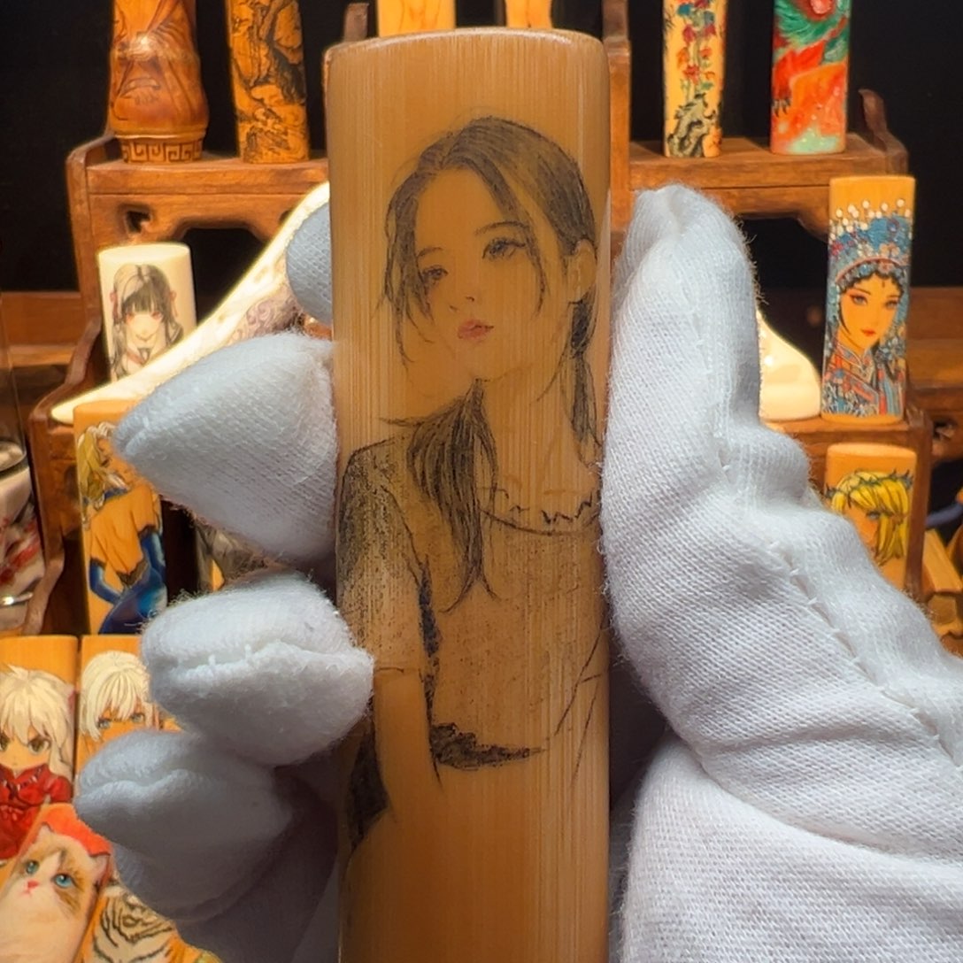 手工针刺线条美女