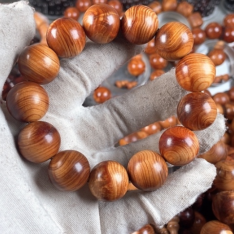 柏木（崖柏）把件自**变