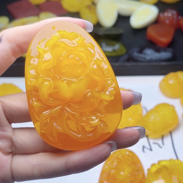 未镶嵌吊坠(不含链)蓝珀146吊坠