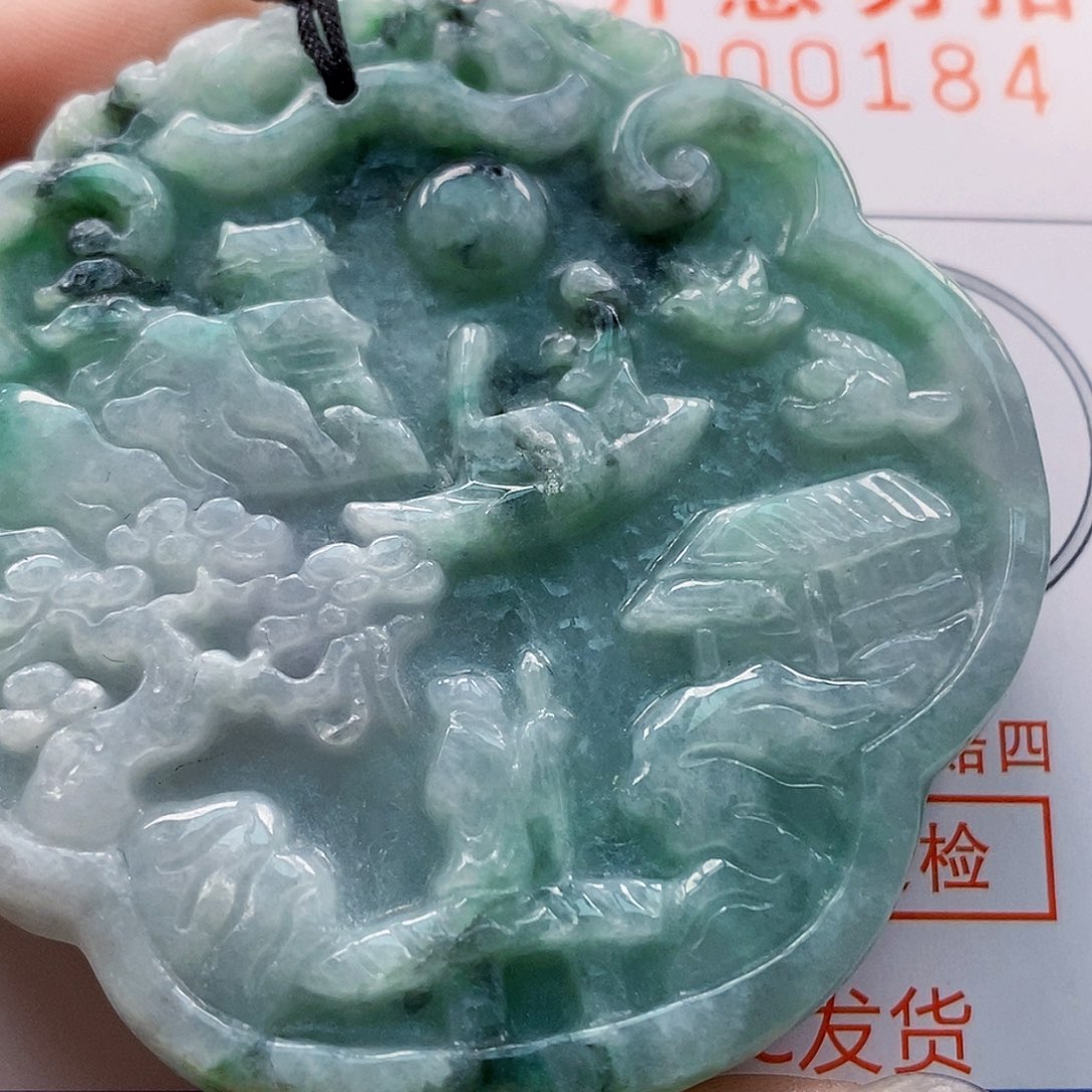 吊坠(不含链)未镶嵌翡翠
