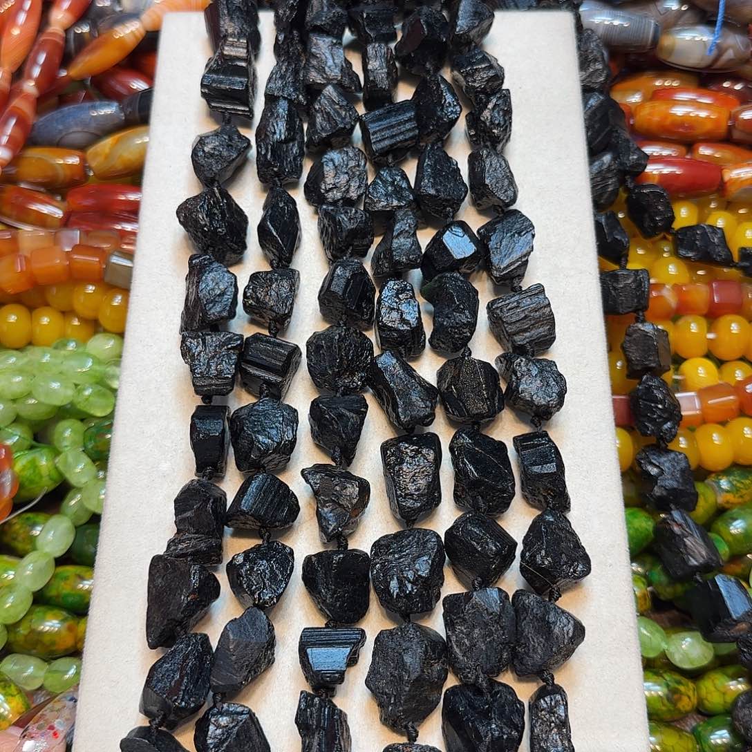 玛瑙/玉髓未镶嵌珠宝半成品20✖️20黑碧玺老矿一条