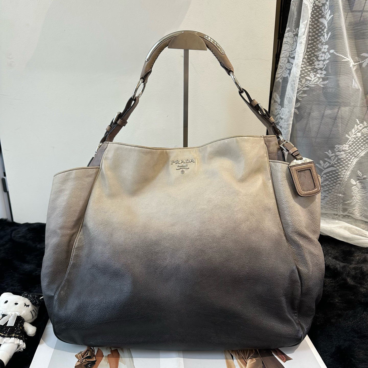 95新 Prada/普拉达 Prada/普拉达 渐变腋下机场托特包