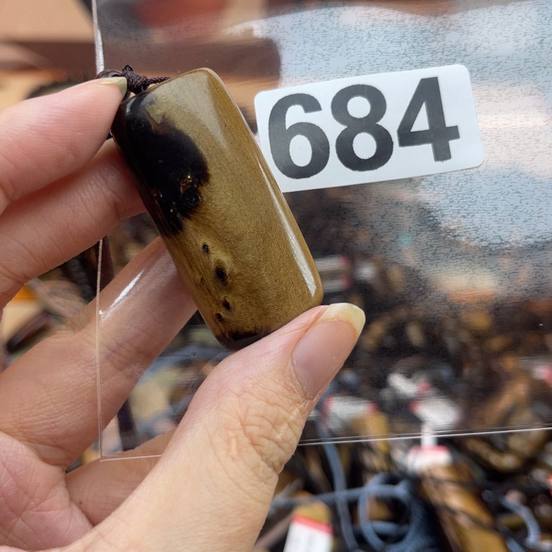 大果紫檀（缅甸花梨）684