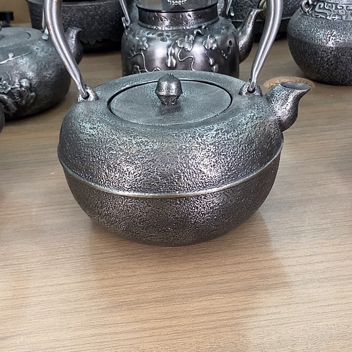 1柚子砂铁壶1600毫升纯手工打造