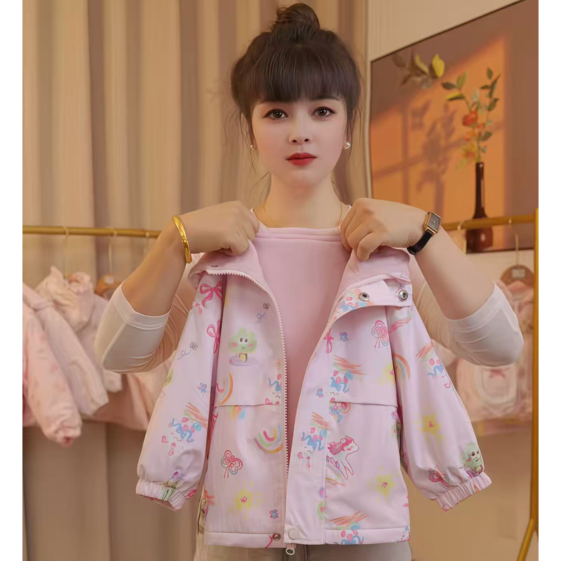 女童外套秋冬款2025新款洋气宝宝连帽上衣小童衣服秋装儿童冲锋衣