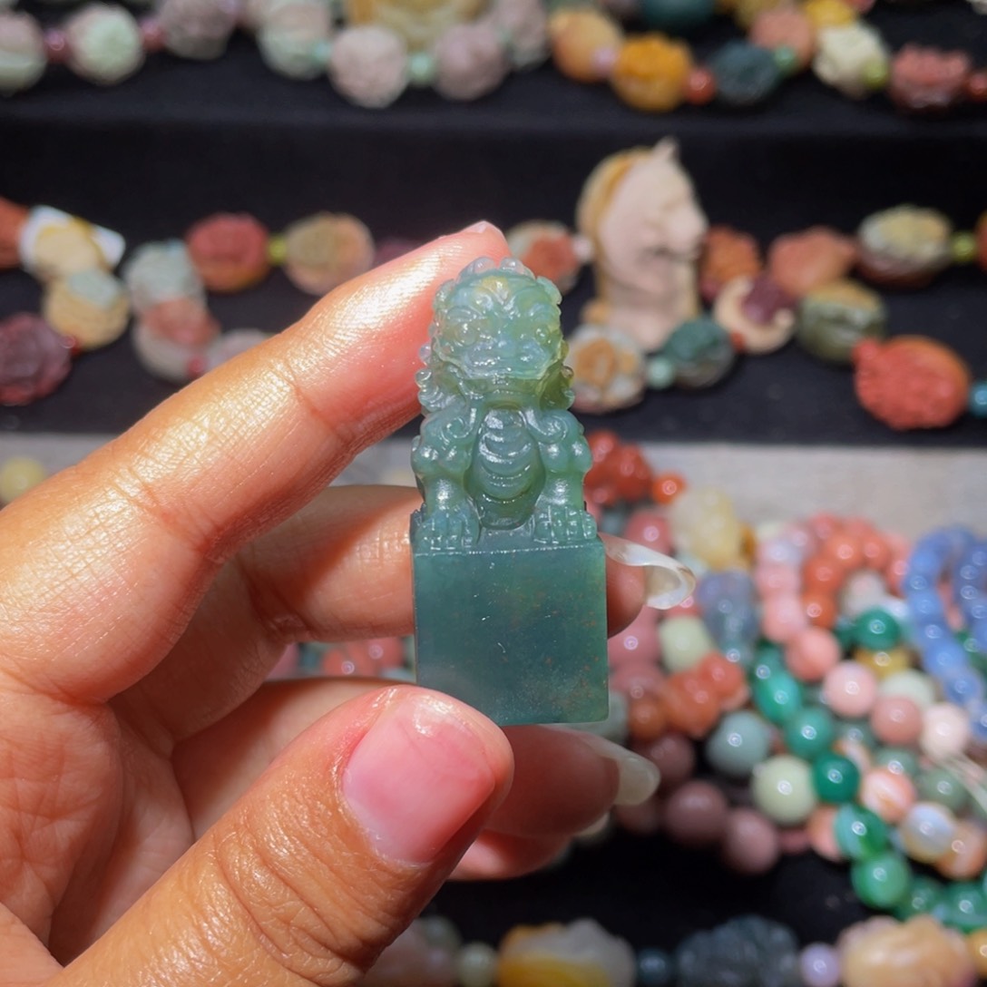 石英质玉未镶嵌手链