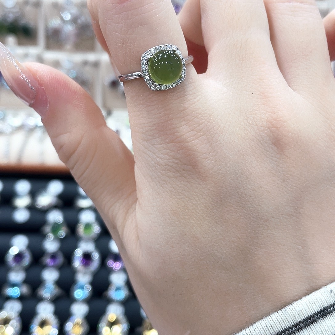 笨***孩蛇纹石玉银S925镶嵌戒指