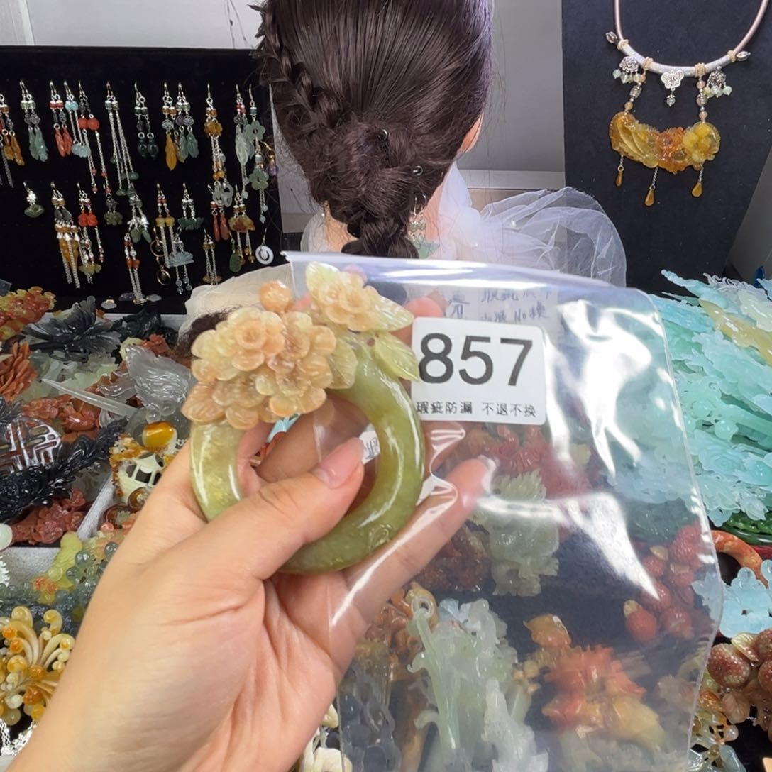 未镶嵌岫玉发饰李*寒