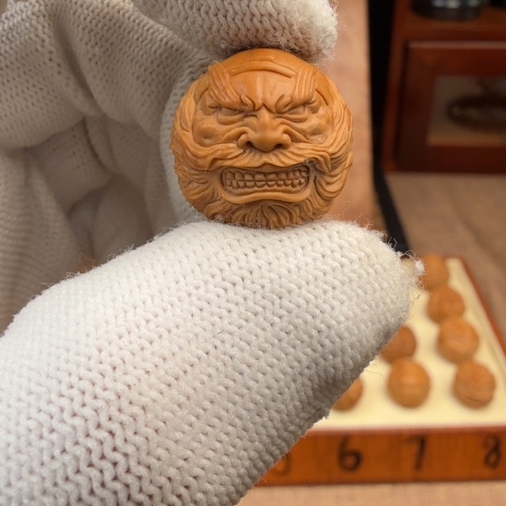 猴头核桃吊坠钟馗嫁妹