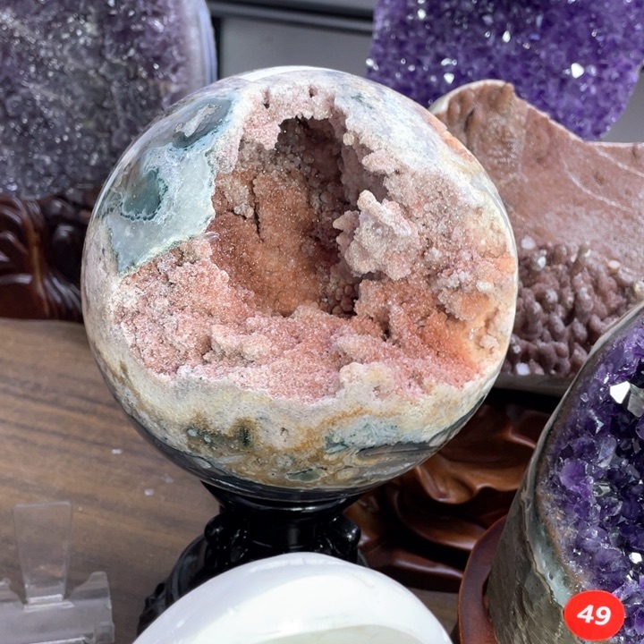 水晶摆件未镶嵌捡漏