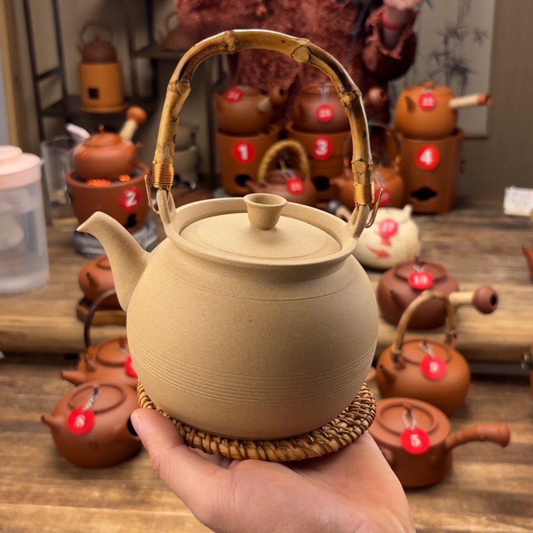 煮水煮茶甘甜 潮州砂佻壶 搭藤垫