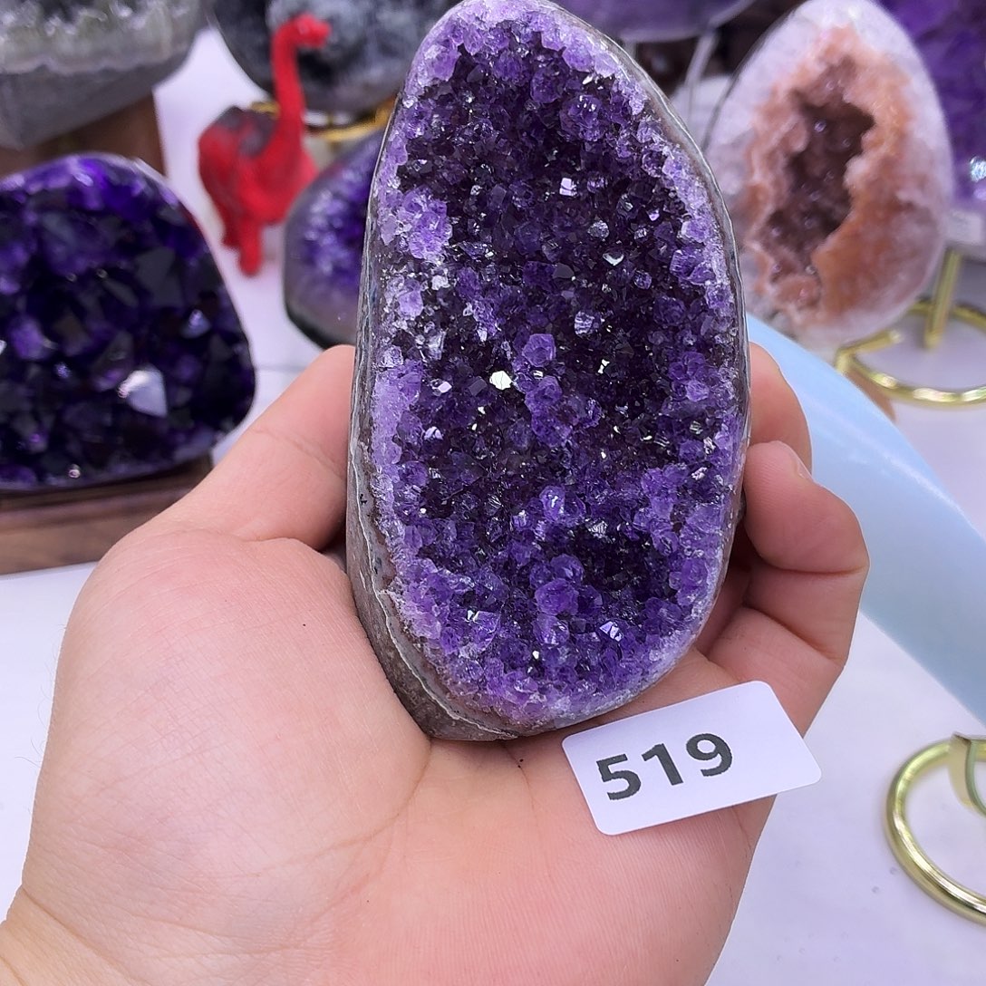 未镶嵌水晶大型摆件（非配饰）