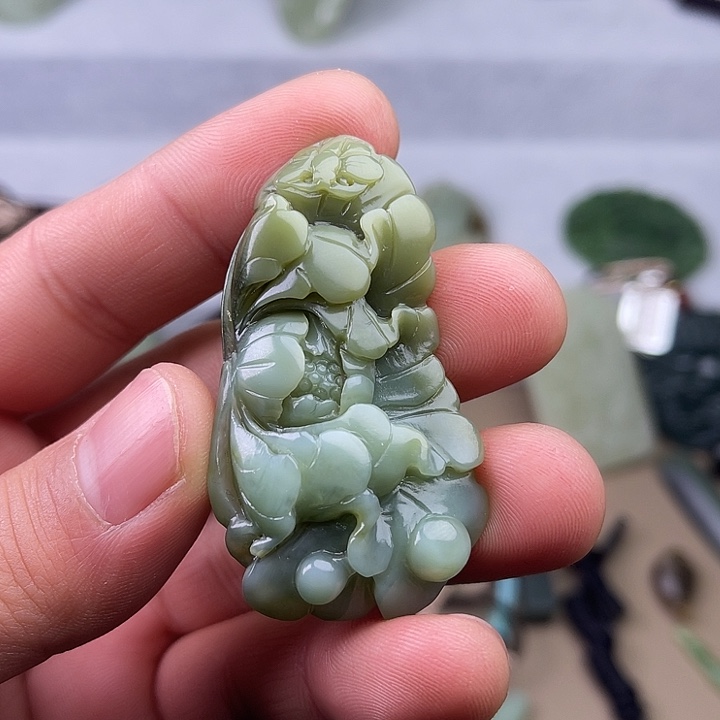 和田玉吊坠(不含链)未镶嵌