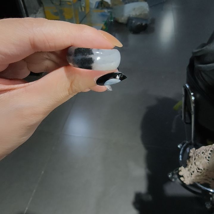 和田玉未镶嵌戒指