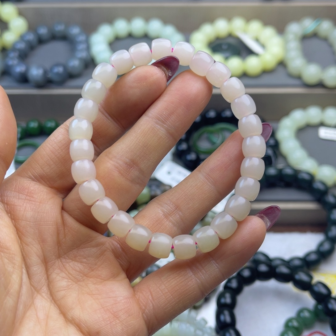 和田玉手链未镶嵌