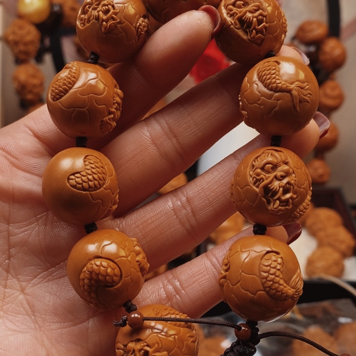 橄榄核手串/手链天**上九龙横财