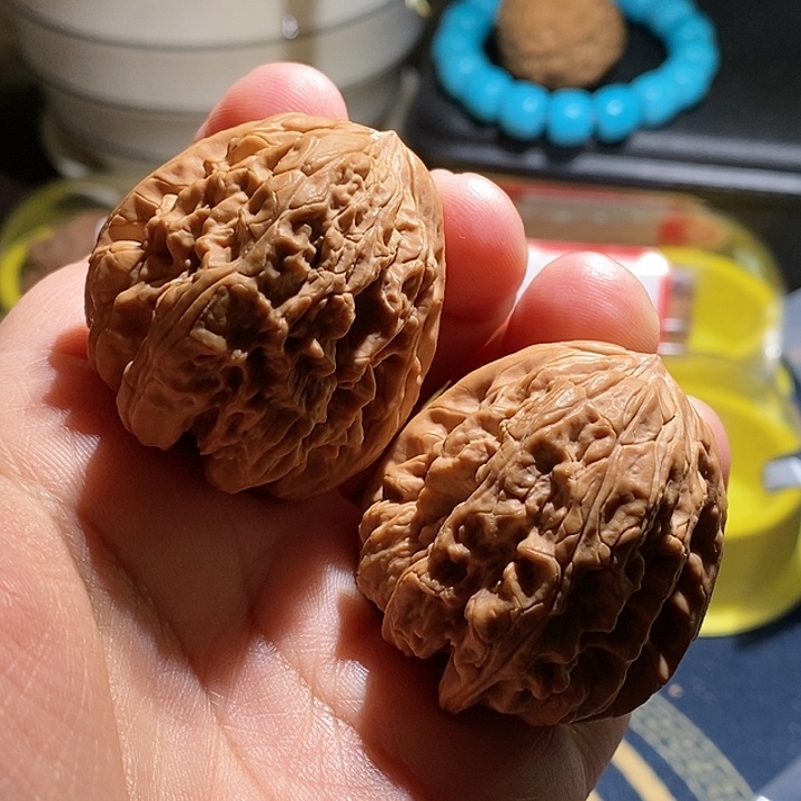 【闪购商品】吊坠文玩核桃暴雪