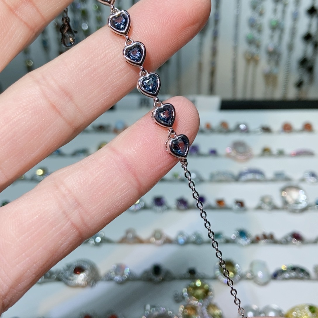 绿水晶戒指银S925镶嵌