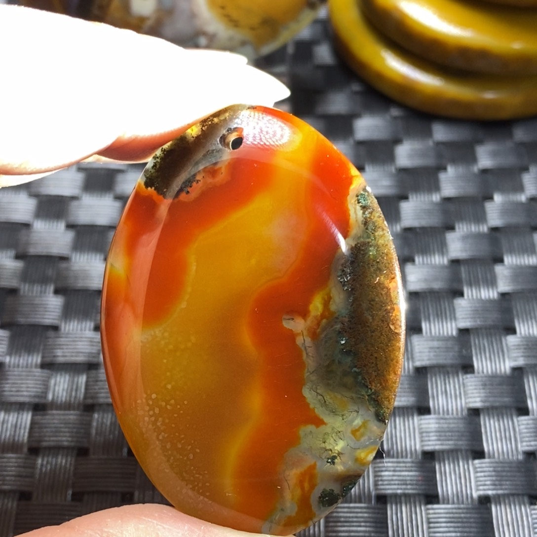 玛瑙/玉髓颈饰未镶嵌