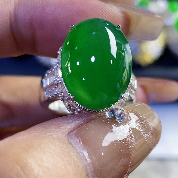 小***8定制翡翠未镶嵌86555665888888