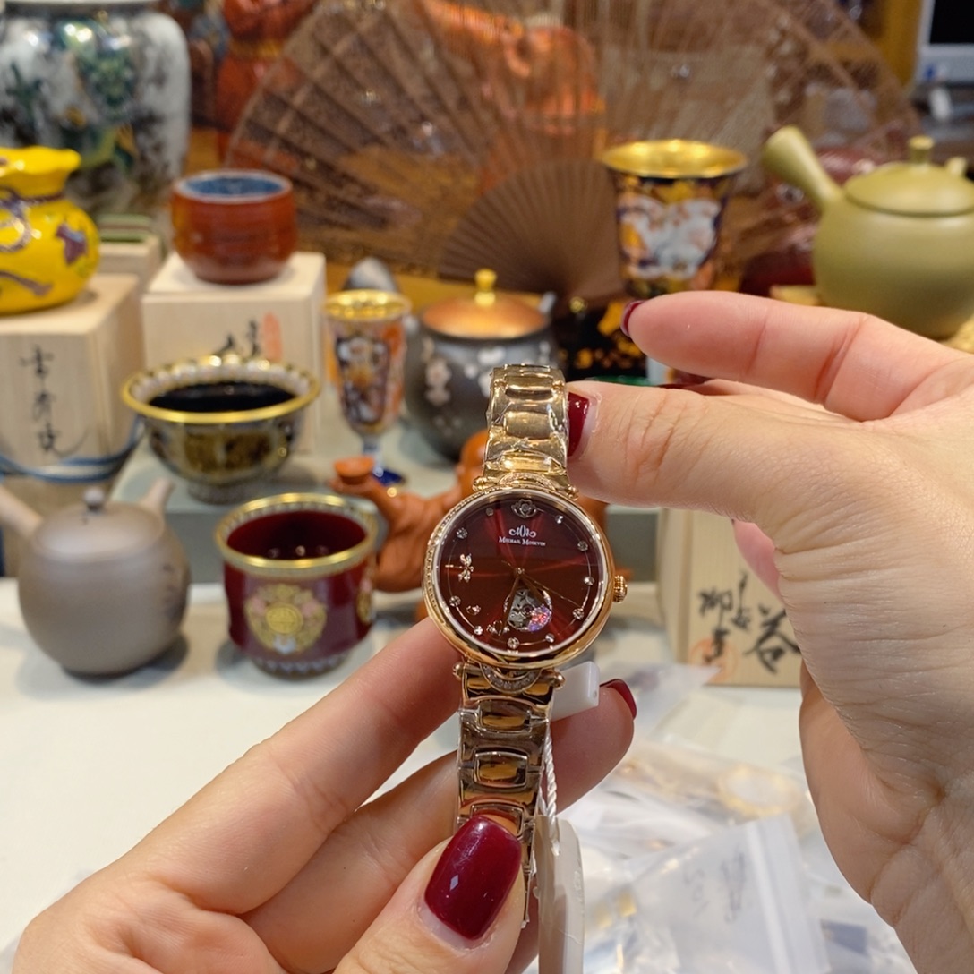 精钢小牛皮（革）精钢石英机芯