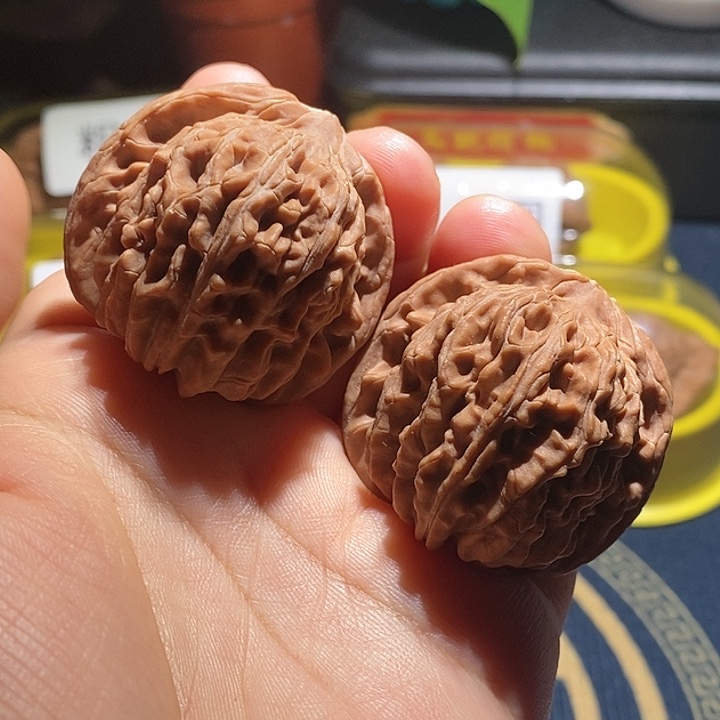 【闪购商品】吊坠文玩核桃山地楼